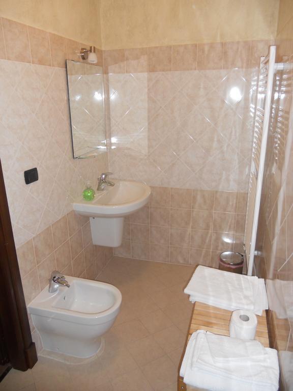 B&B Cascina Rossa Asti Bilik gambar