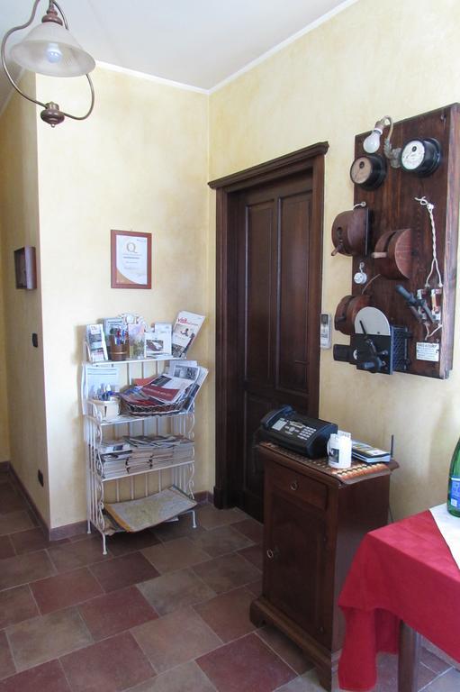 B&B Cascina Rossa Asti Luaran gambar